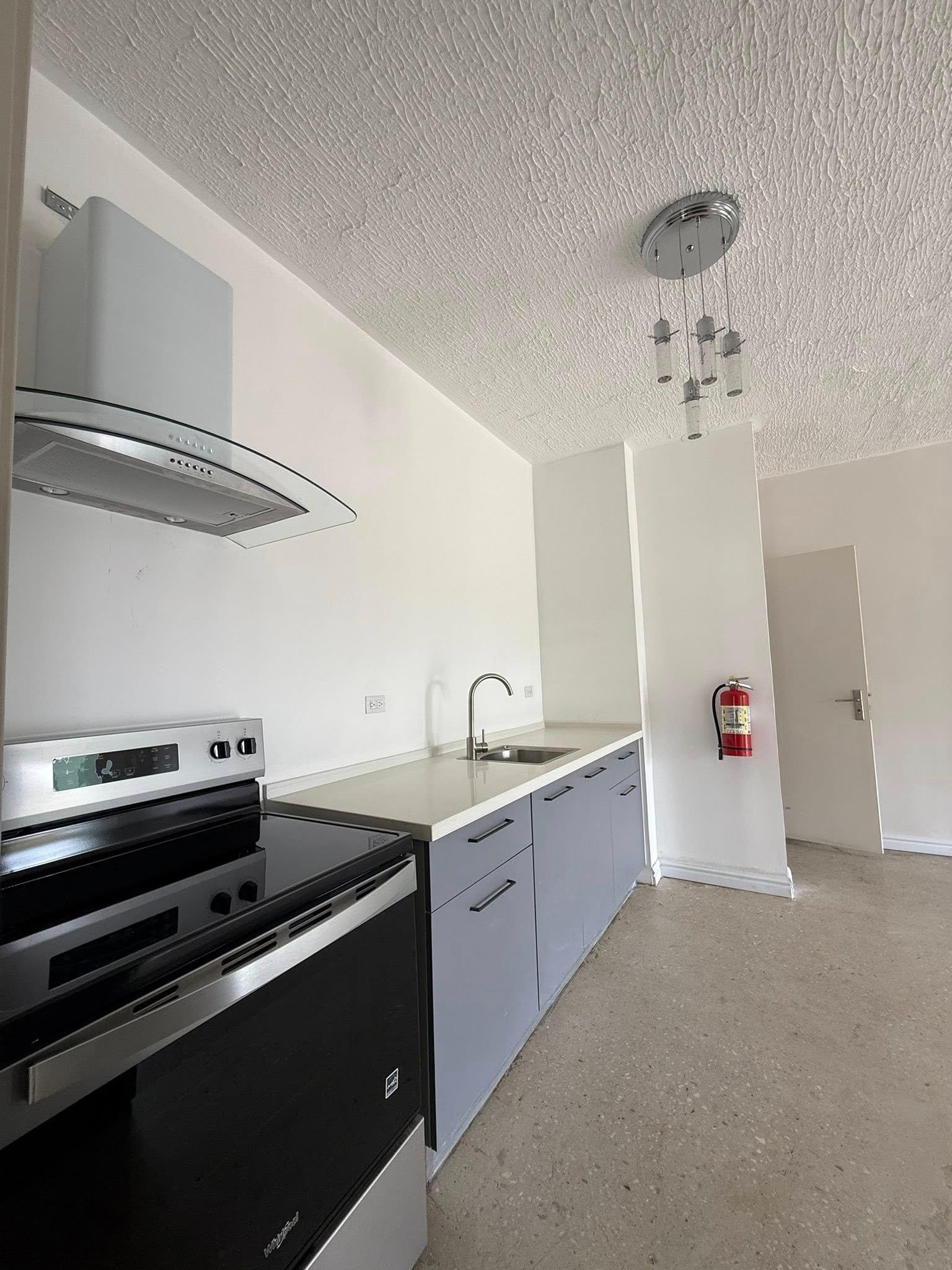 PET FRIENDLY EAST LAKE NORTHG APARTMENT