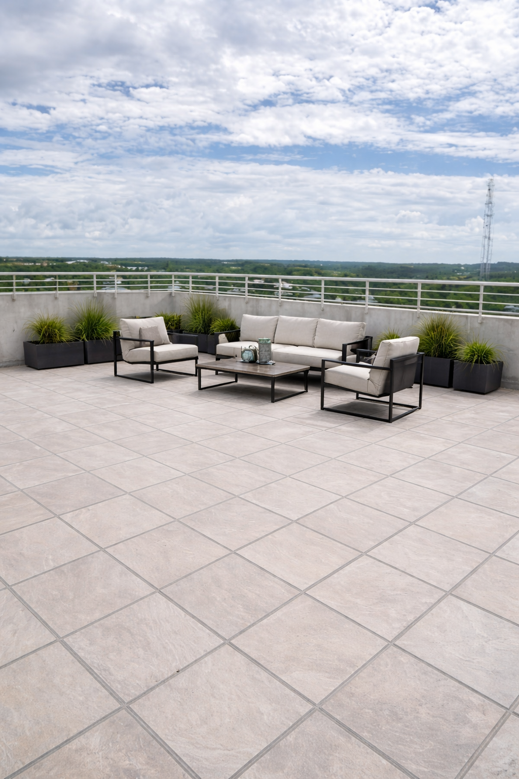 PINEPLACE PENTHOUSE